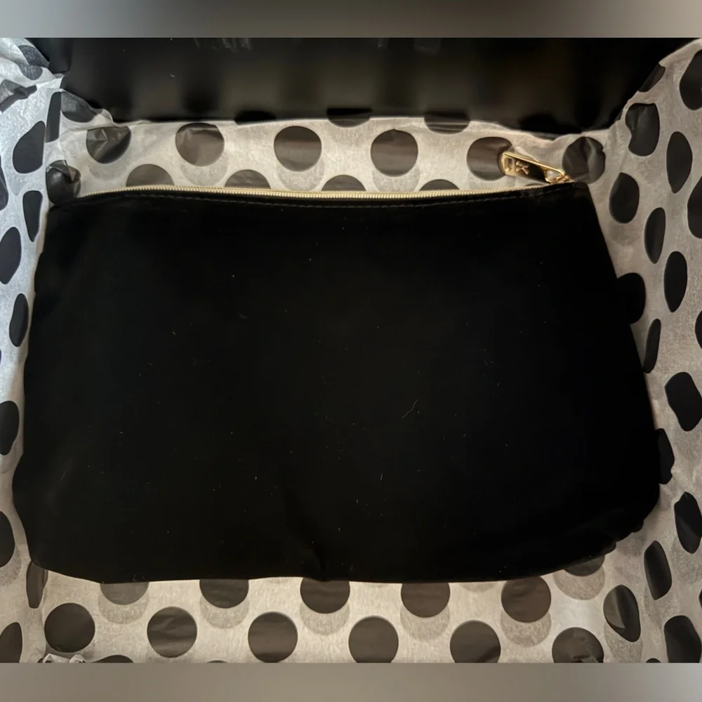 Kérastase Black and Gold Make Up Bag Velvet Pouch Small Zipper Open Promotional